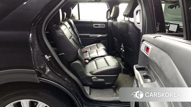 Ford Explorer 6th Generation 2021 Черный из Кореи, фото 3