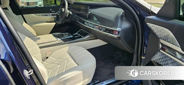 BMW 7 Series (G70) 2025 Синий из Кореи, фото 3