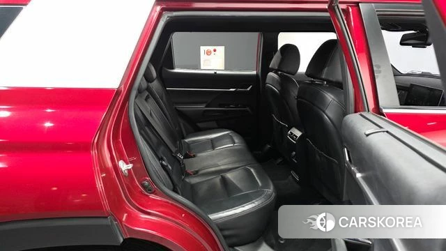 Ssangyong Torres 2022 Красный из Кореи, фото 3