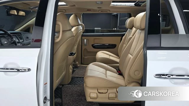 Kia The New Carnival 2019 Белый из Кореи, фото 3