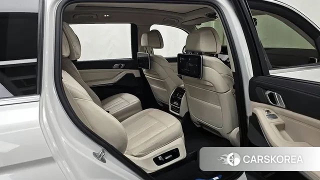 BMW X7 (G07) 2020 Белый из Кореи, фото 3