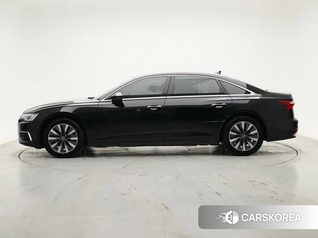 Audi A6L 2021 Черный из Китая, фото 3