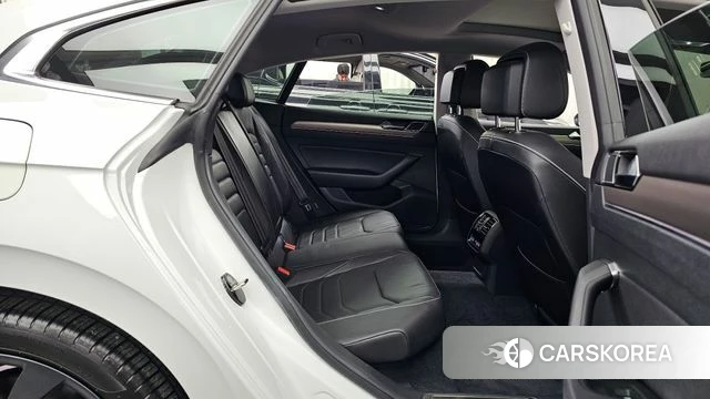 Volkswagen Arteon 2019 Белый из Кореи, фото 3