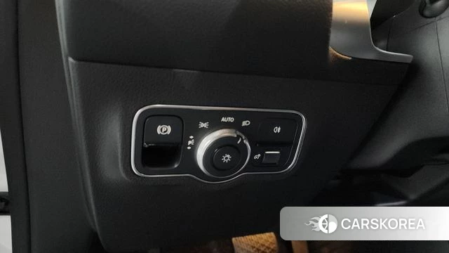 Mercedes-Benz GLB-Class X247 2021 Белый из Кореи, фото 3