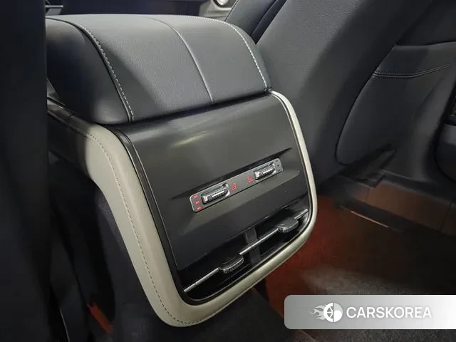 Lincoln Nautilus 2nd Generation 2025 Серебристо-серый из Кореи, фото 3