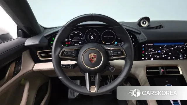 Porsche Taycan 2023 Жемчужный цвет из Кореи, фото 3