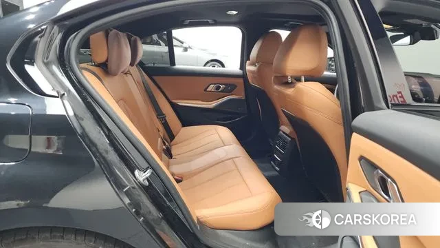 BMW 3 Series (G20) 2024 Черный из Кореи, фото 3