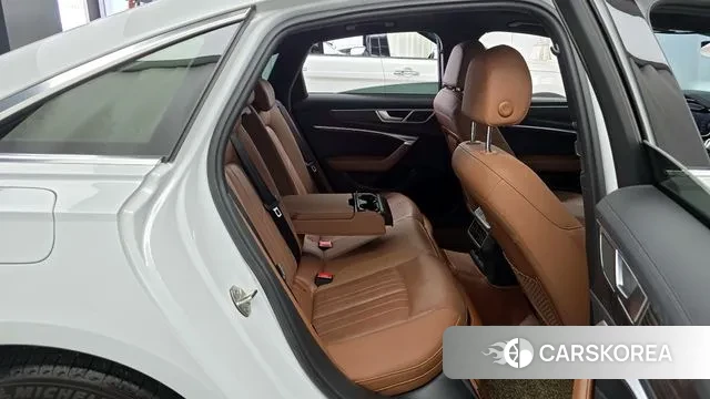 Audi A6 (C8) 2020 Белый из Кореи, фото 3