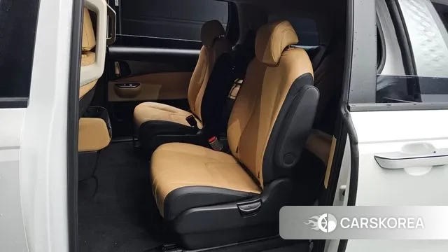 Kia Carnival 4th generation 2023 Белый из Кореи, фото 3