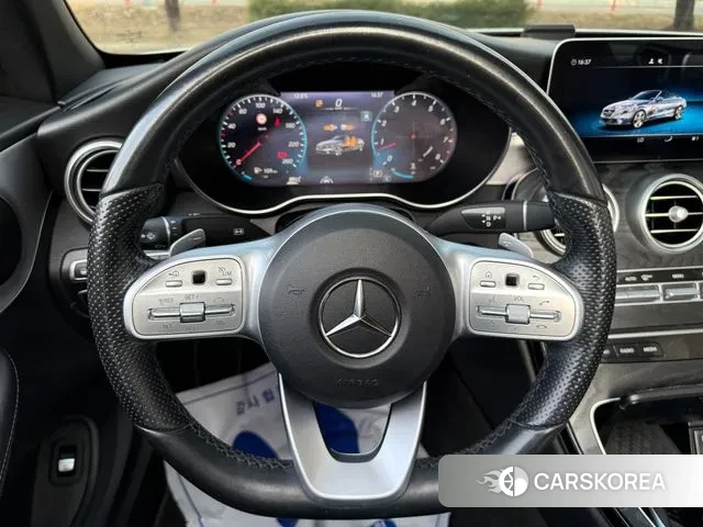 Mercedes-Benz C-Class W205 2021 Белый из Кореи, фото 3