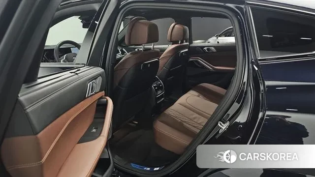 BMW X6 (G06) 2025 Черный из Кореи, фото 3