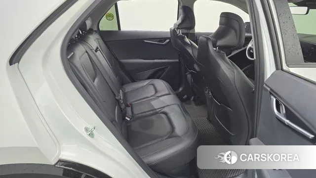 Kia Di Ol Nu Niro 2022 Белый из Кореи, фото 3