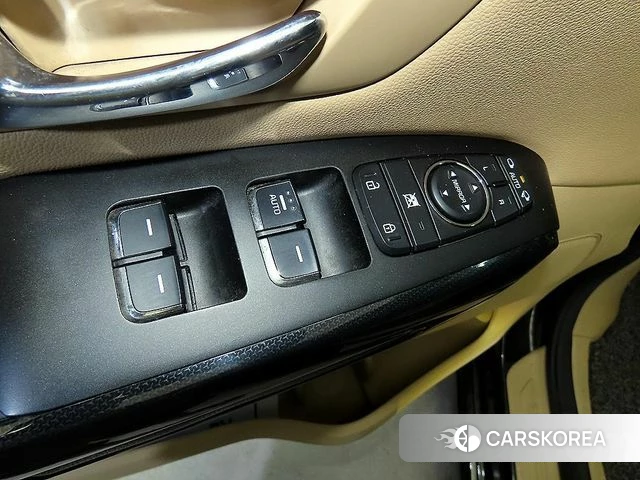 Kia All New Carnival 2018 Черный из Кореи, фото 3