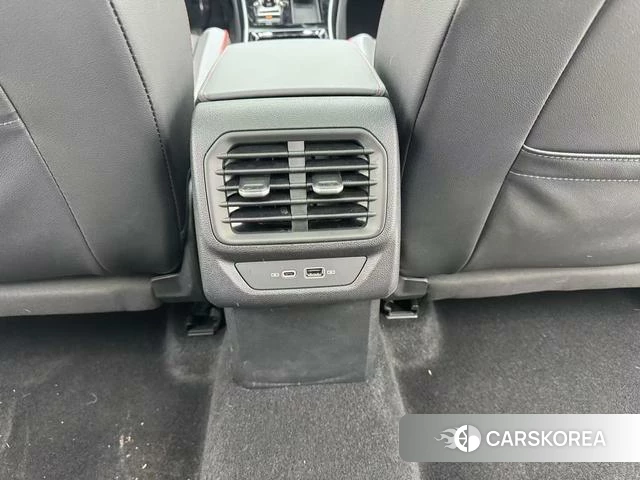 Volkswagen Lingdu 2023 Белый из Китая, фото 3