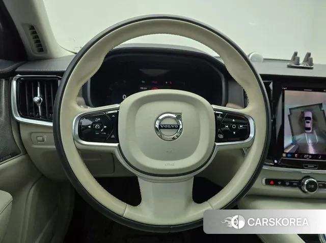 Volvo S90 2022 Серый из Кореи, фото 3