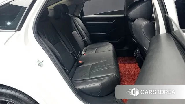 Honda Accord 10th Generation 2021 Белый из Кореи, фото 3