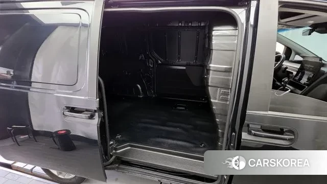 Hyundai Staria 2023 Синий из Кореи, фото 3