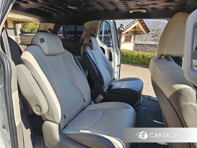 Kia Carnival 4th generation 2022 Белый из Кореи, фото 3