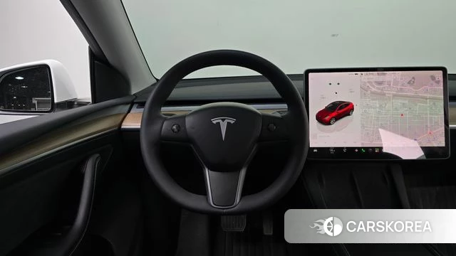 Tesla Model Y 2024 Белый из Кореи, фото 3