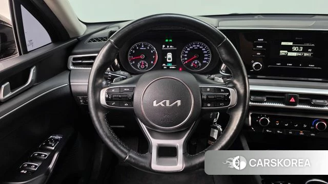 Kia K5 3rd generation 2023 Черный из Кореи, фото 3