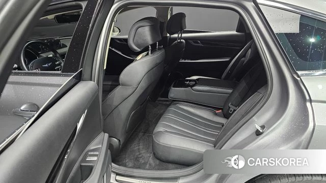 Genesis G80 (RG3) 2021 Серебристо-серый из Кореи, фото 3