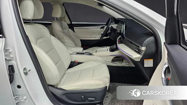 Hyundai The New Grandeur IG Hybrid 2021 Белый из Кореи, фото 3