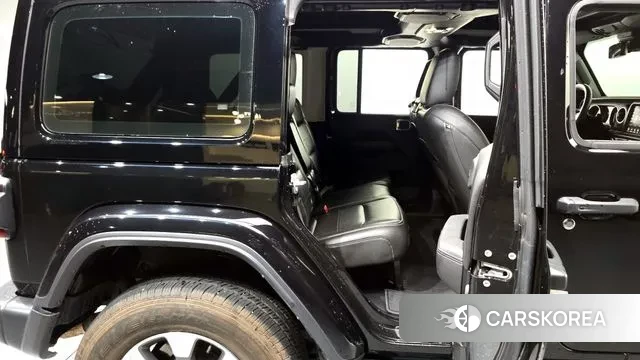 Jeep Wrangler (JL) 2021 Черный из Кореи, фото 3