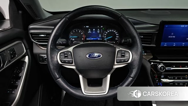 Ford Explorer 6th Generation 2021 Белый из Кореи, фото 3