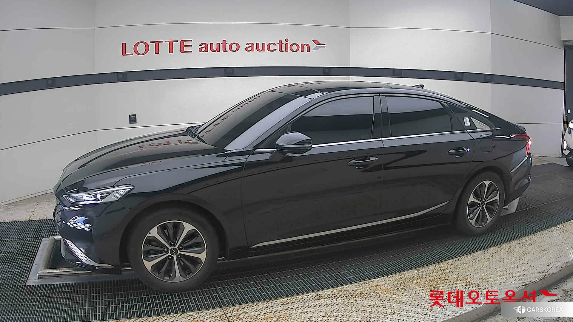 Kia K8 Hybrid 2022 Aurora Black Pearl из Кореи, фото 3