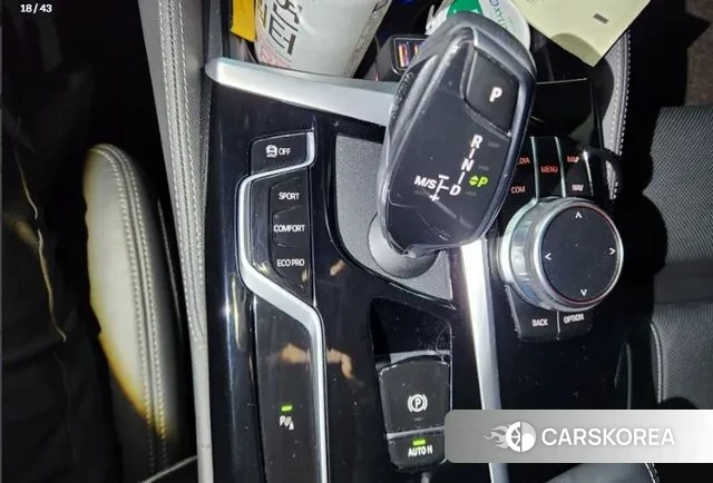 BMW 5 Series (G30) 2020 Серый из Кореи, фото 3