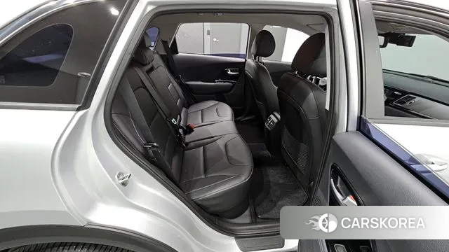 Kia Niro EV 2020 Серебряный из Кореи, фото 3