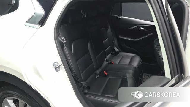 Infiniti Q30 2019 Жемчужный цвет из Кореи, фото 3