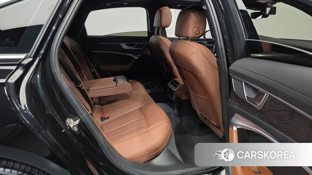 Audi A6 (C8) 2021 Черный из Кореи, фото 3