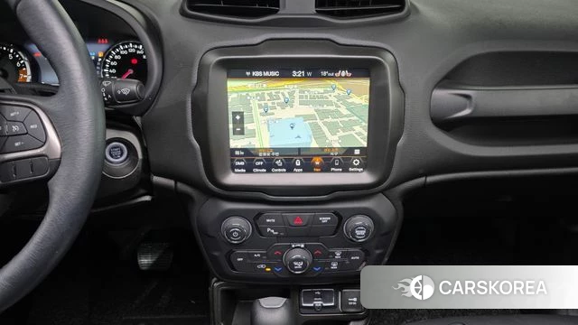 Jeep Renegade 2022 Белый из Кореи, фото 3