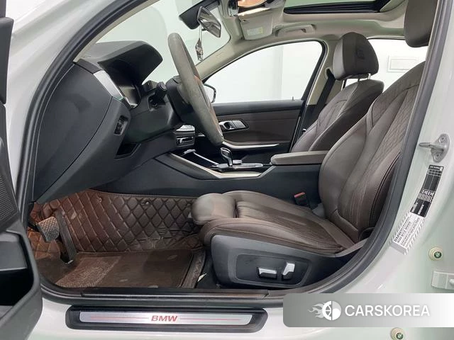 BMW 3 series 2022 Белый из Китая, фото 3