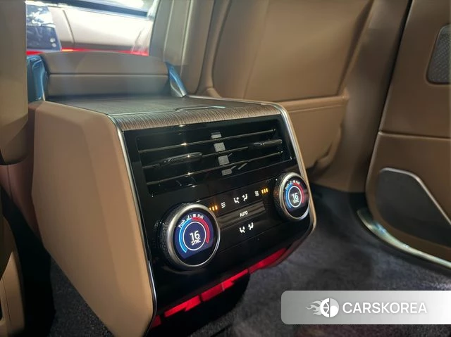 Land Rover Range Rover 5th Generation 2026 Черный из Кореи, фото 3