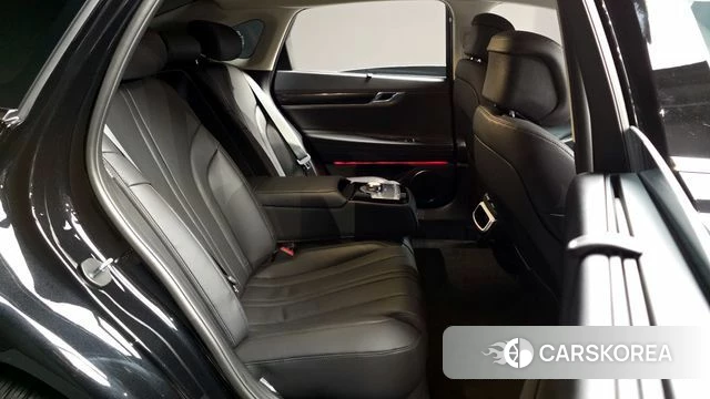 Genesis G80 (RG3) 2025 Черный из Кореи, фото 3