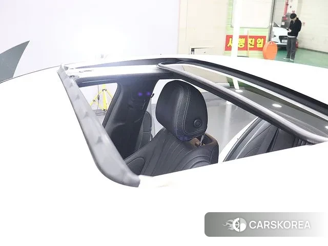 Mercedes-Benz CLS-Class C257 2020 Белый из Кореи, фото 3