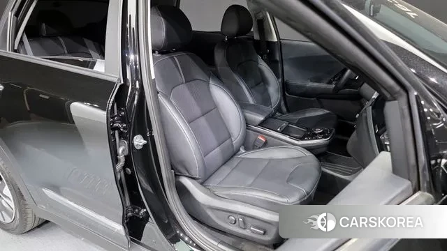 Kia Niro EV 2022 Черный из Кореи, фото 3