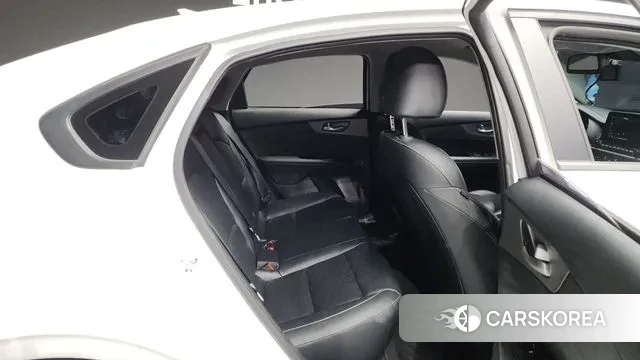 Kia Come New K3 2021 Белый из Кореи, фото 3