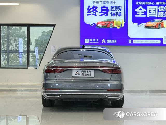 Audi A8 2021 Серебристо-серый из Китая, фото 3