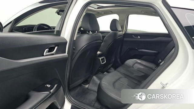 Kia K5 3rd generation 2020 Белый из Кореи, фото 3