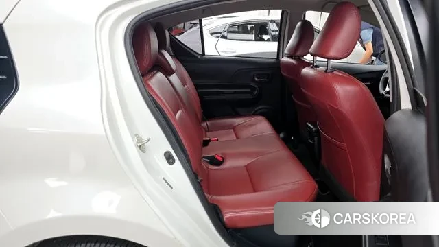 Toyota Prius C 2018 Белый из Кореи, фото 3
