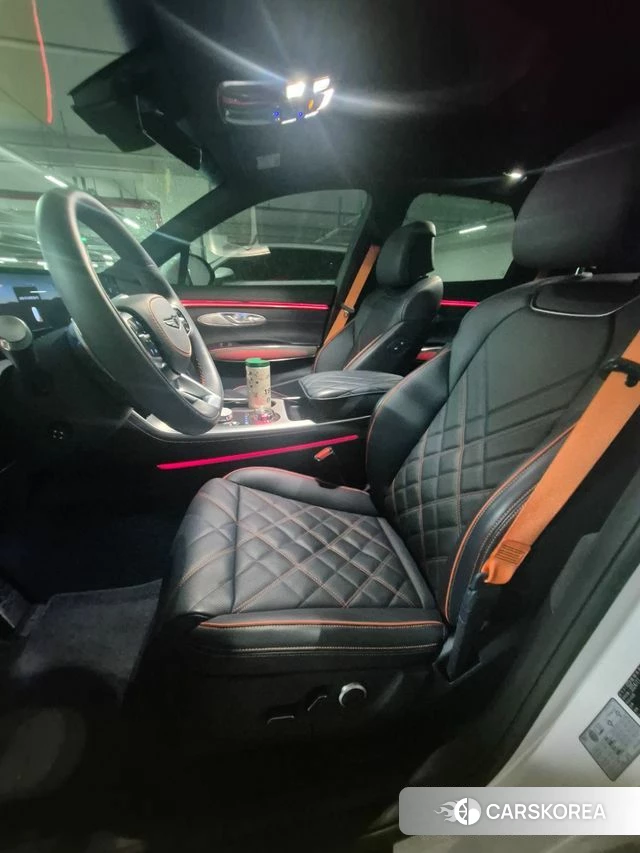 Genesis GV70 2024 Белый из Кореи, фото 3