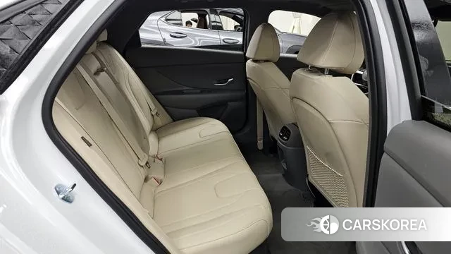 Hyundai The New Avante Hybrid (CN7) 2025 Белый из Кореи, фото 3