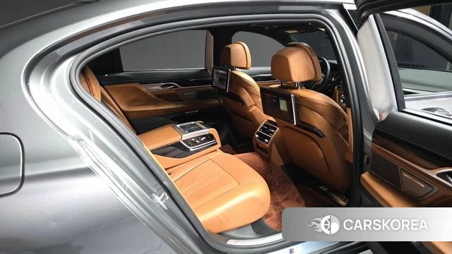 BMW 7 Series (G11) 2018 Серый из Кореи, фото 3