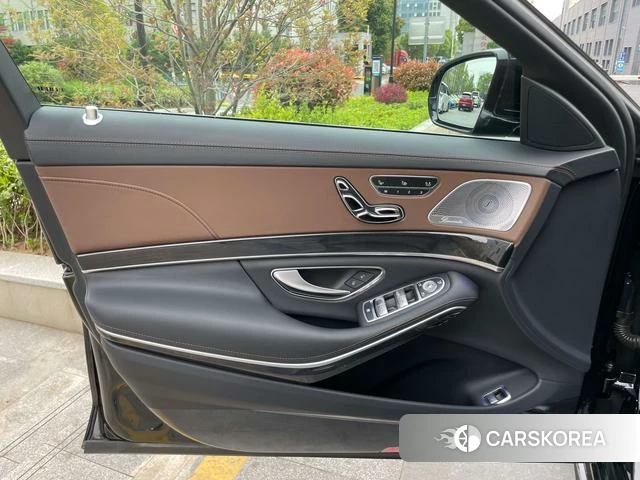 Mercedes-Benz S-class 2019 Черный из Китая, фото 3
