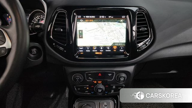 Jeep Compass 2nd Generation 2019 Белый из Кореи, фото 3