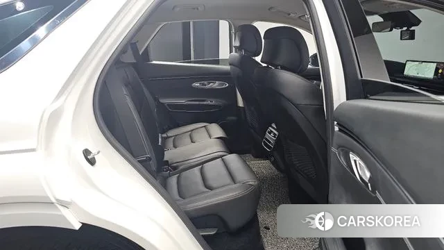 Genesis GV70 2023 Белый из Кореи, фото 3