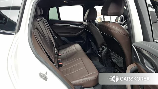 BMW X4 (G02) 2023 Белый из Кореи, фото 3